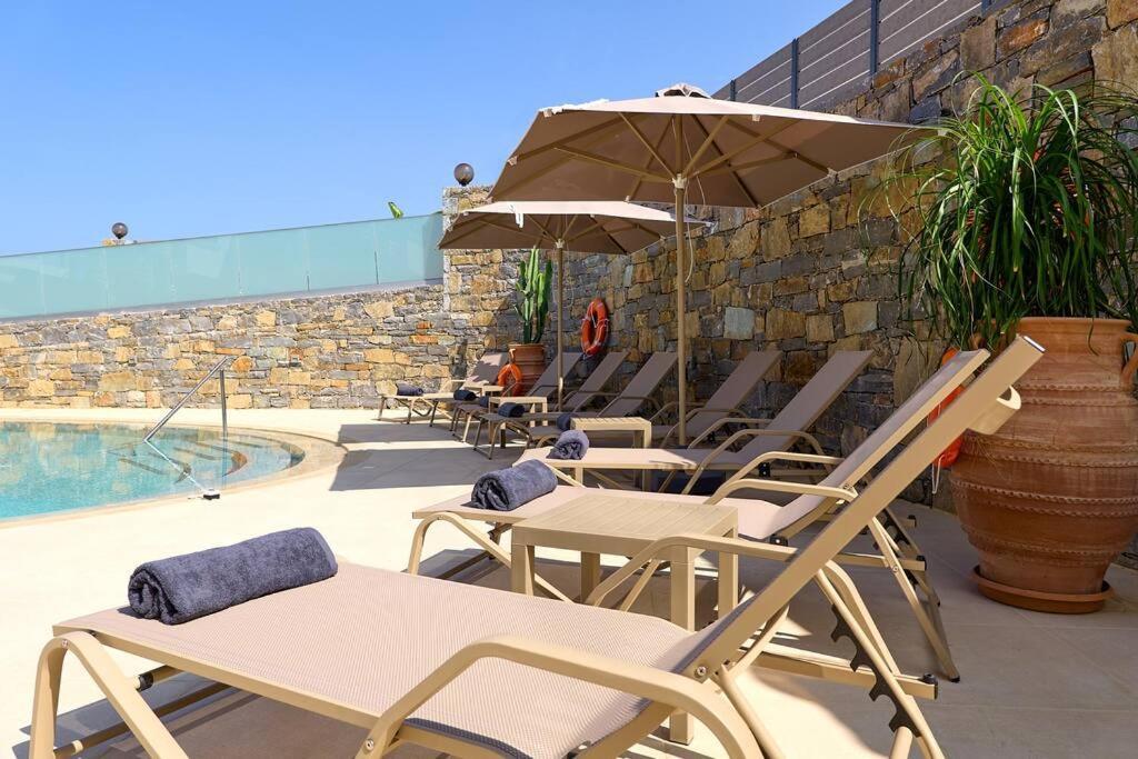 Superior Family Apartment W/Pool Dining Area Stavromenos Extérieur photo